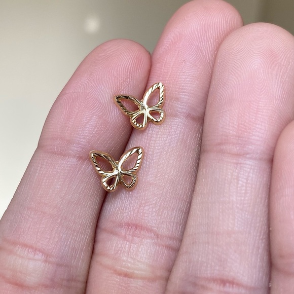 10k Solid Gold Earrings \ Gold Piercing Studs \ Earrings for Babies & Kids - Picture 8 of 13